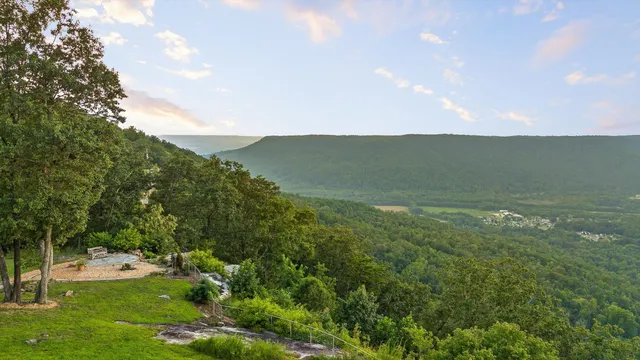 $1,800,000 | 190 Gray Fox Court, Jasper, TN 37347