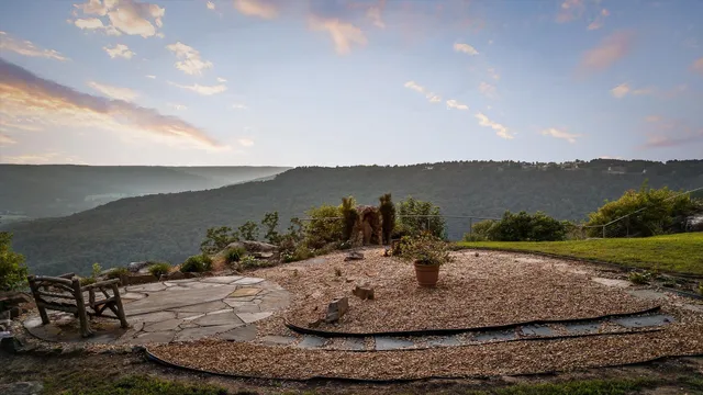 $1,800,000 | 190 Gray Fox Court, Jasper, TN 37347