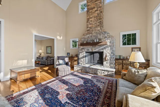 $1,800,000 | 190 Gray Fox Court, Jasper, TN 37347