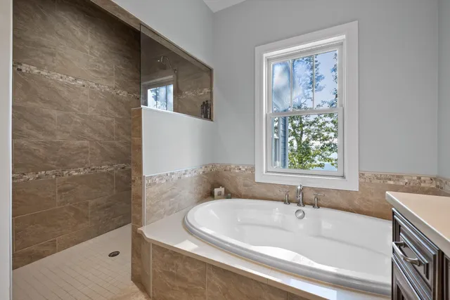 $1,800,000 | 190 Gray Fox Court, Jasper, TN 37347