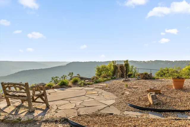 $1,800,000 | 190 Gray Fox Court, Jasper, TN 37347