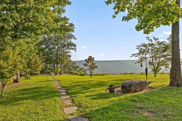 $1,800,000 | 190 Gray Fox Court, Jasper, TN 37347