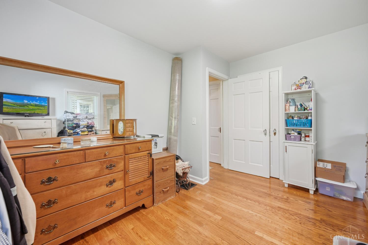 162 Ridgeway Road Cincinnati, OH 45216 - Photo 29 of 45