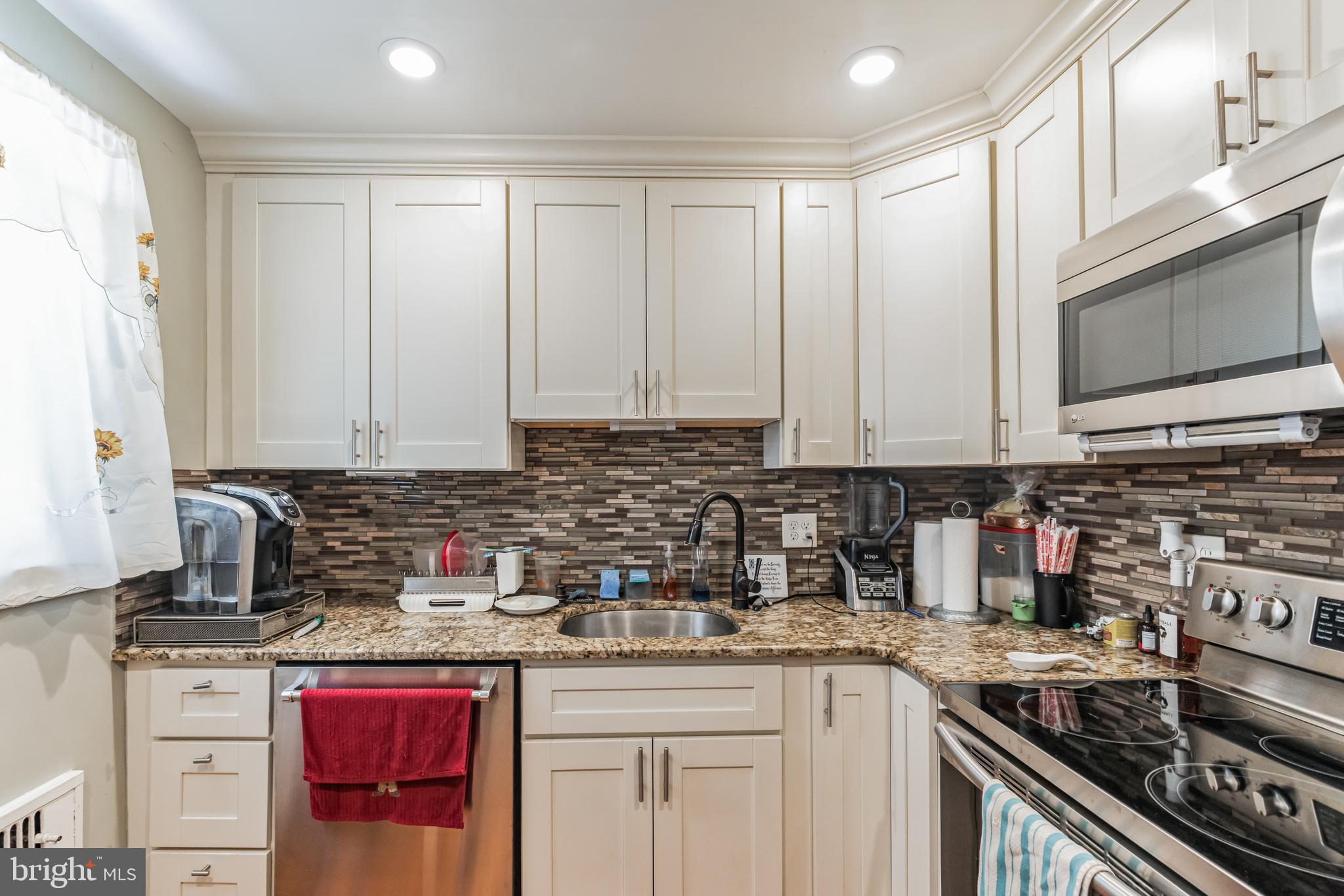 812 South Providence Road Wallingford, PA 19086 - Photo 5 of 11