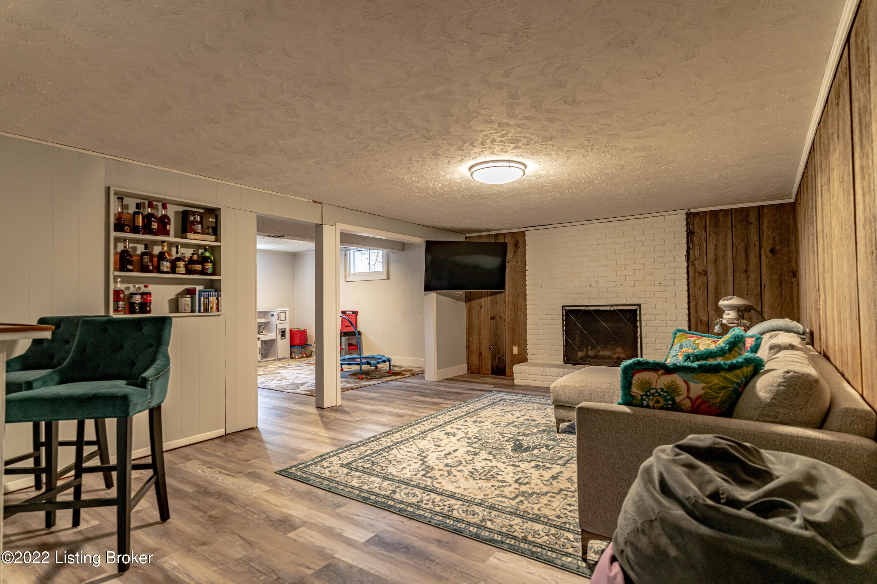 7404 Moredale Road Louisville, KY 40222 - Photo 44 of 64 DSC01367