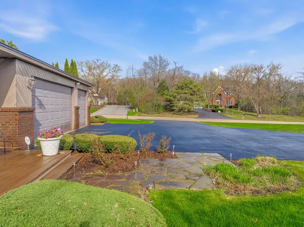 $949,900 | 16212 Maramel Drive, Homer Glen, IL 60491