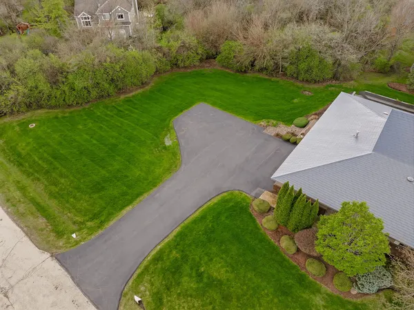 $949,900 | 16212 Maramel Drive, Homer Glen, IL 60491