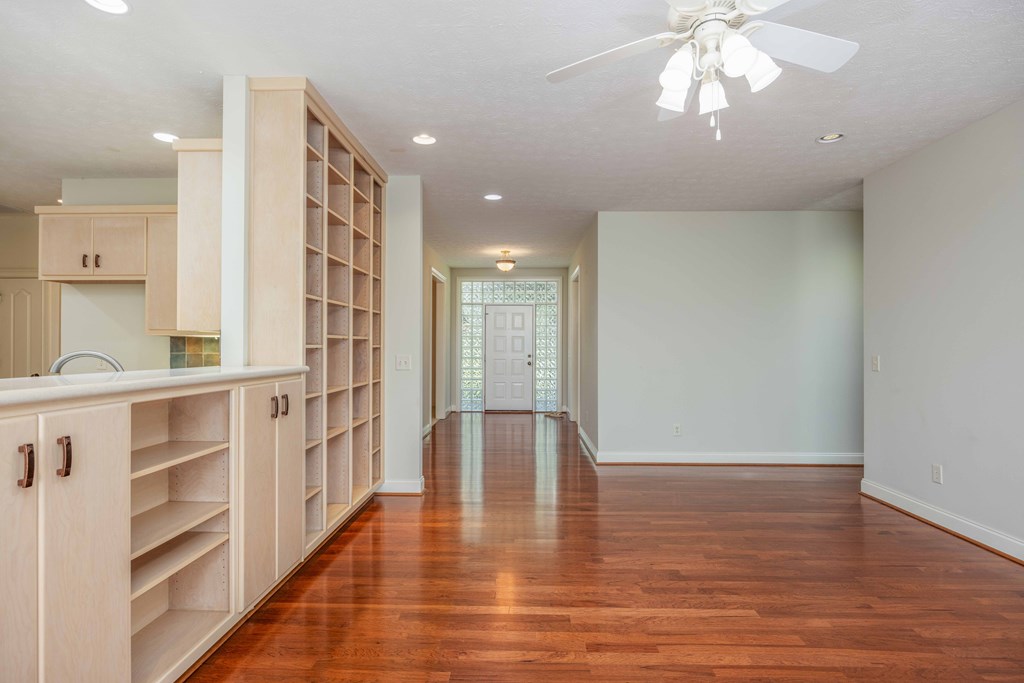 8017 Innisbrook Court Columbus, GA 31909 - Photo 6 of 76 Great room