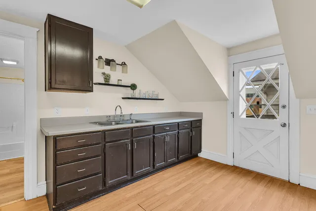 $110,000 | 109 Edgewood Street, Jackson, MI 49201