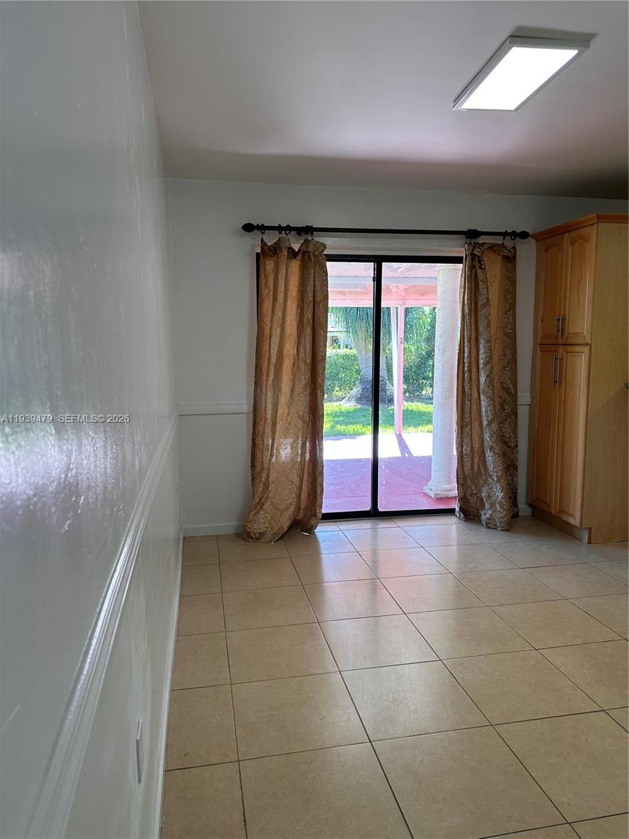 9840 Southwest 163rd Street Miami, FL 33157 - Photo 14 of 14