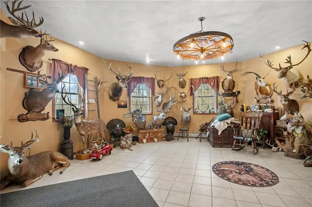 $1,100,000 | 2447 Luciusboro Road, Homer City, PA 15748