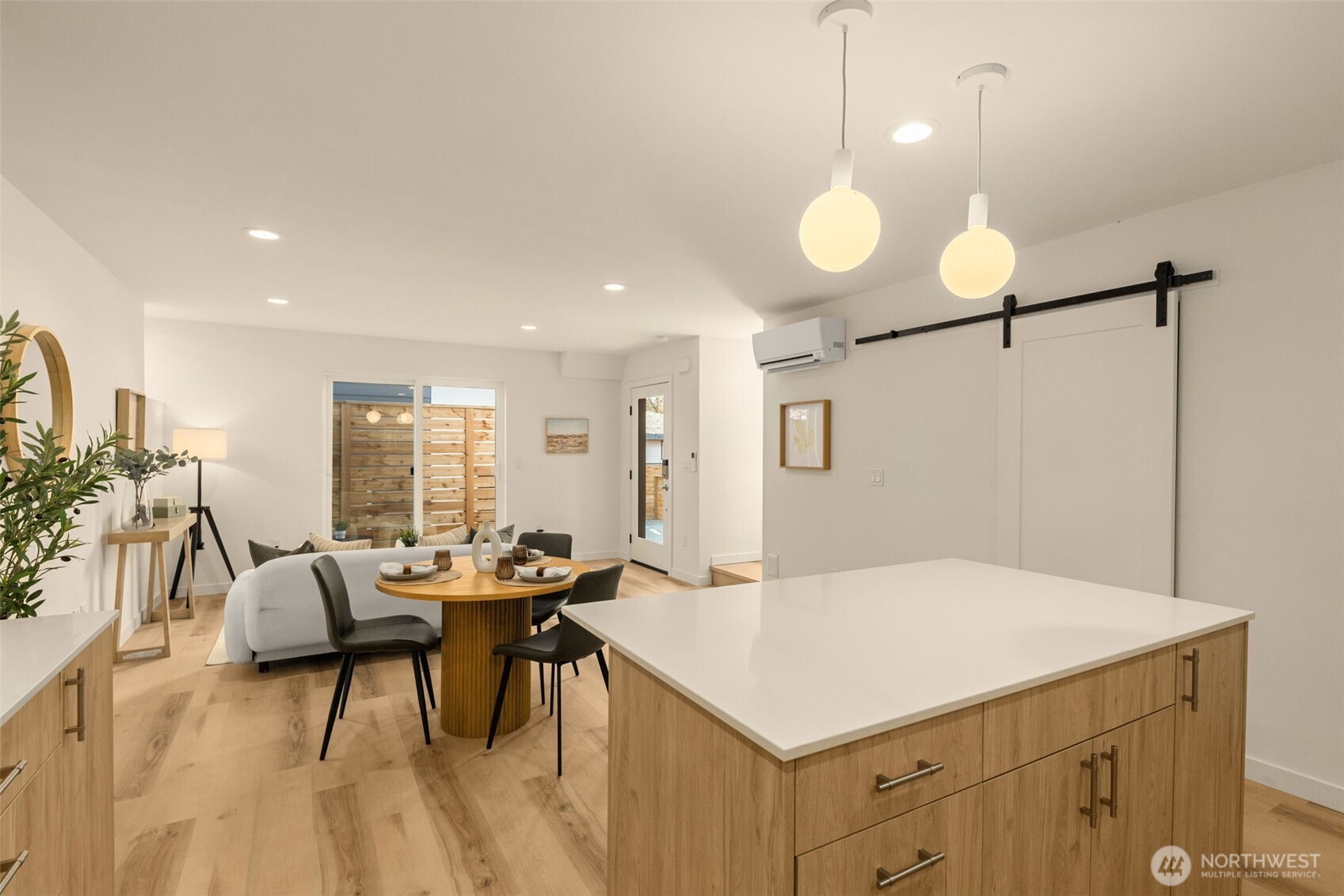 3916 South Juneau Street Seattle, WA 98118 - Photo 18 of 40 a kitchen with a table and chairs