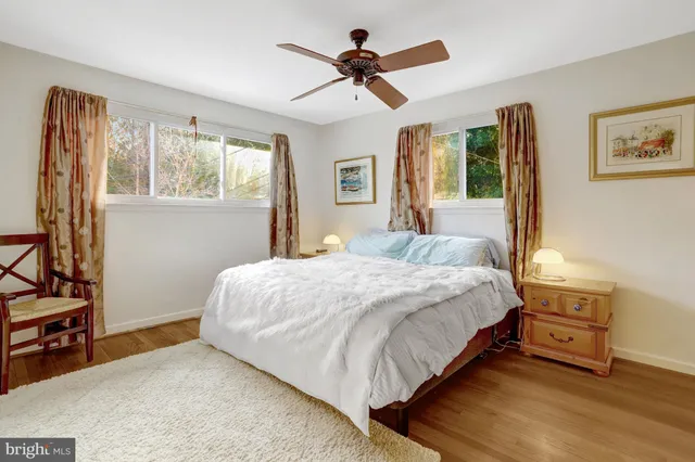 $775,000 | 8904 Camfield Drive, Alexandria, VA 22308