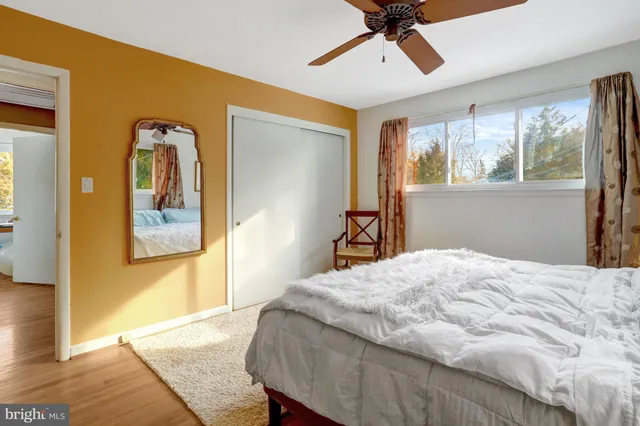 $775,000 | 8904 Camfield Drive, Alexandria, VA 22308