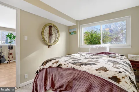 $775,000 | 8904 Camfield Drive, Alexandria, VA 22308