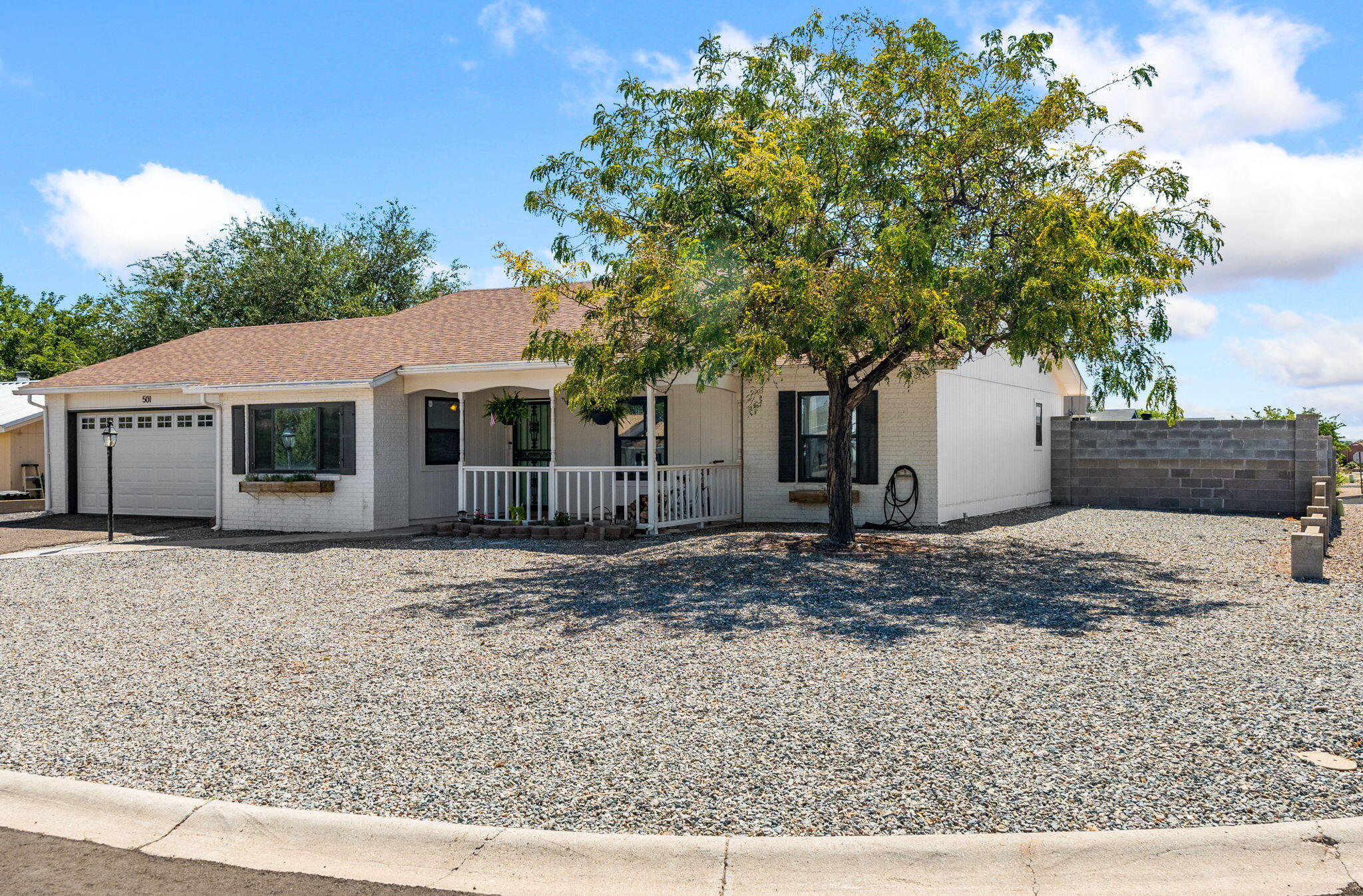 501 Campfire Road Southeast Rio Rancho, NM 87124 - Photo 8 of 40 Gallery Image 8