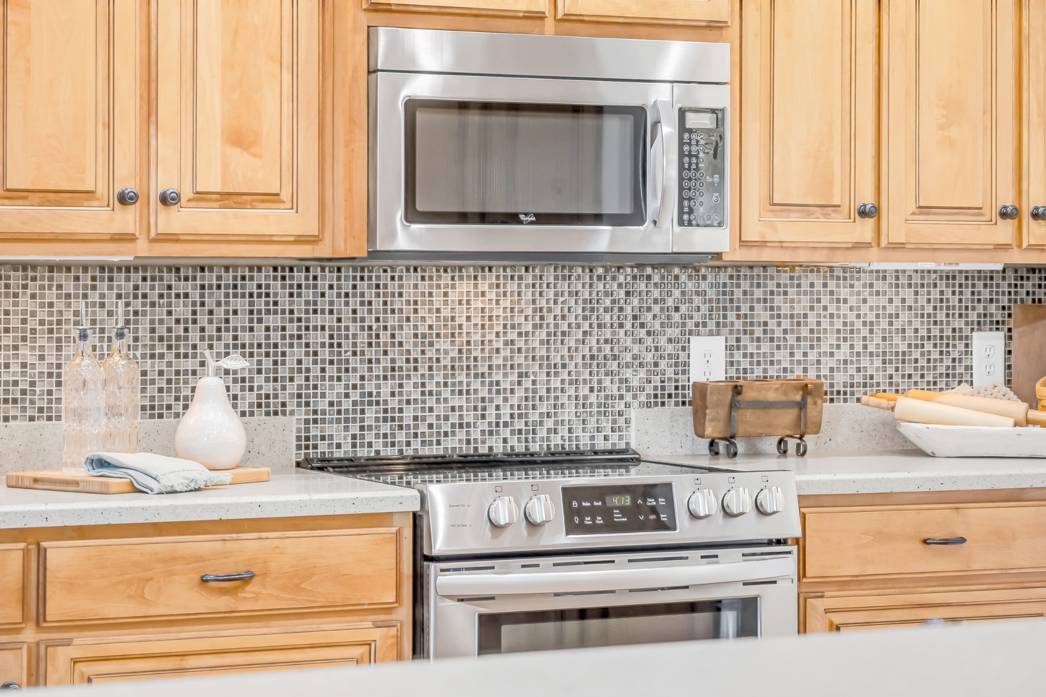 226 Ranch Road Portland, TN 37148 - Photo 19 of 54 a kitchen with granite countertop white cabinets and white appliances