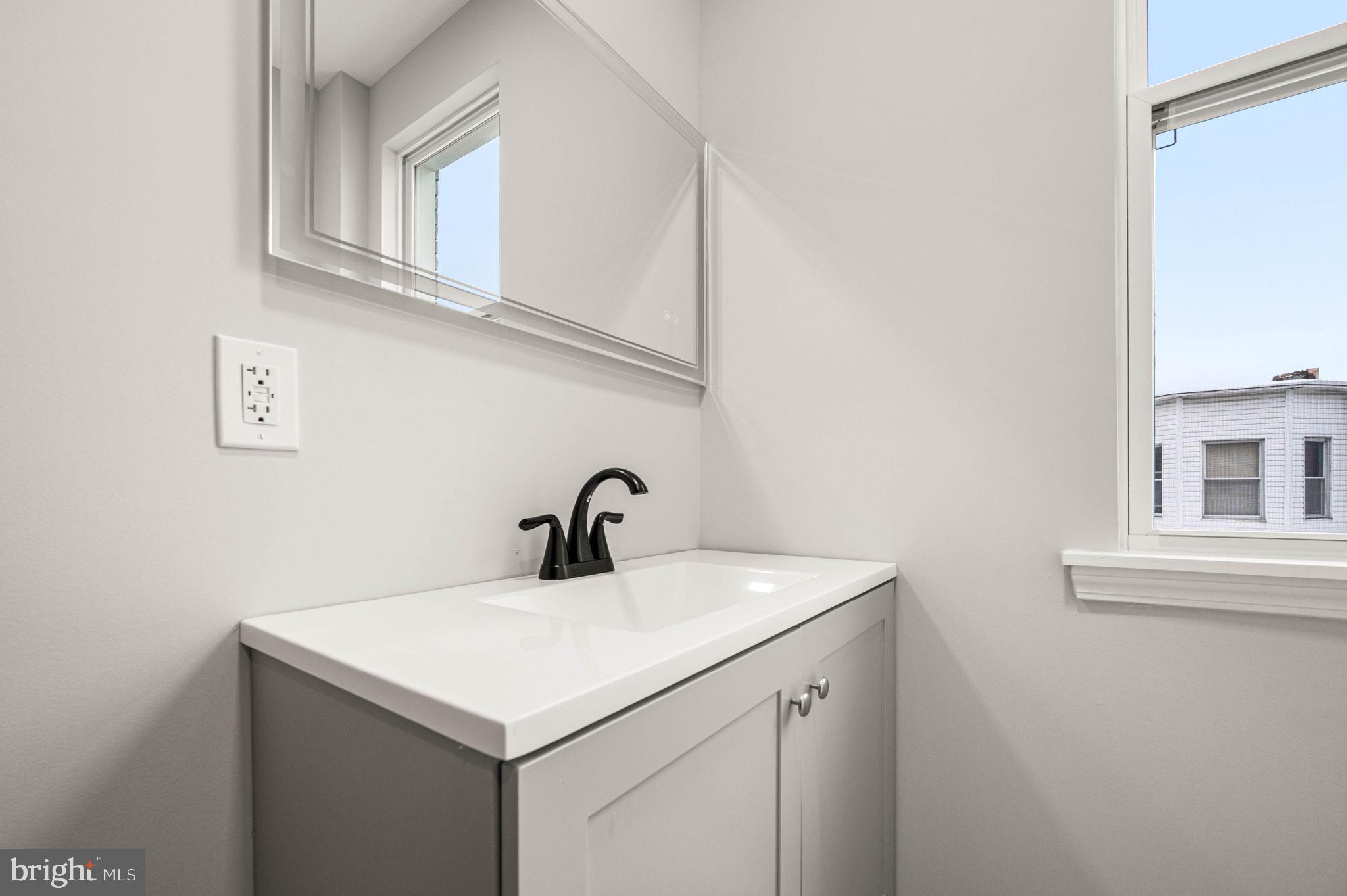 5150 North 2nd Street Philadelphia, PA 19120 - Photo 16 of 26