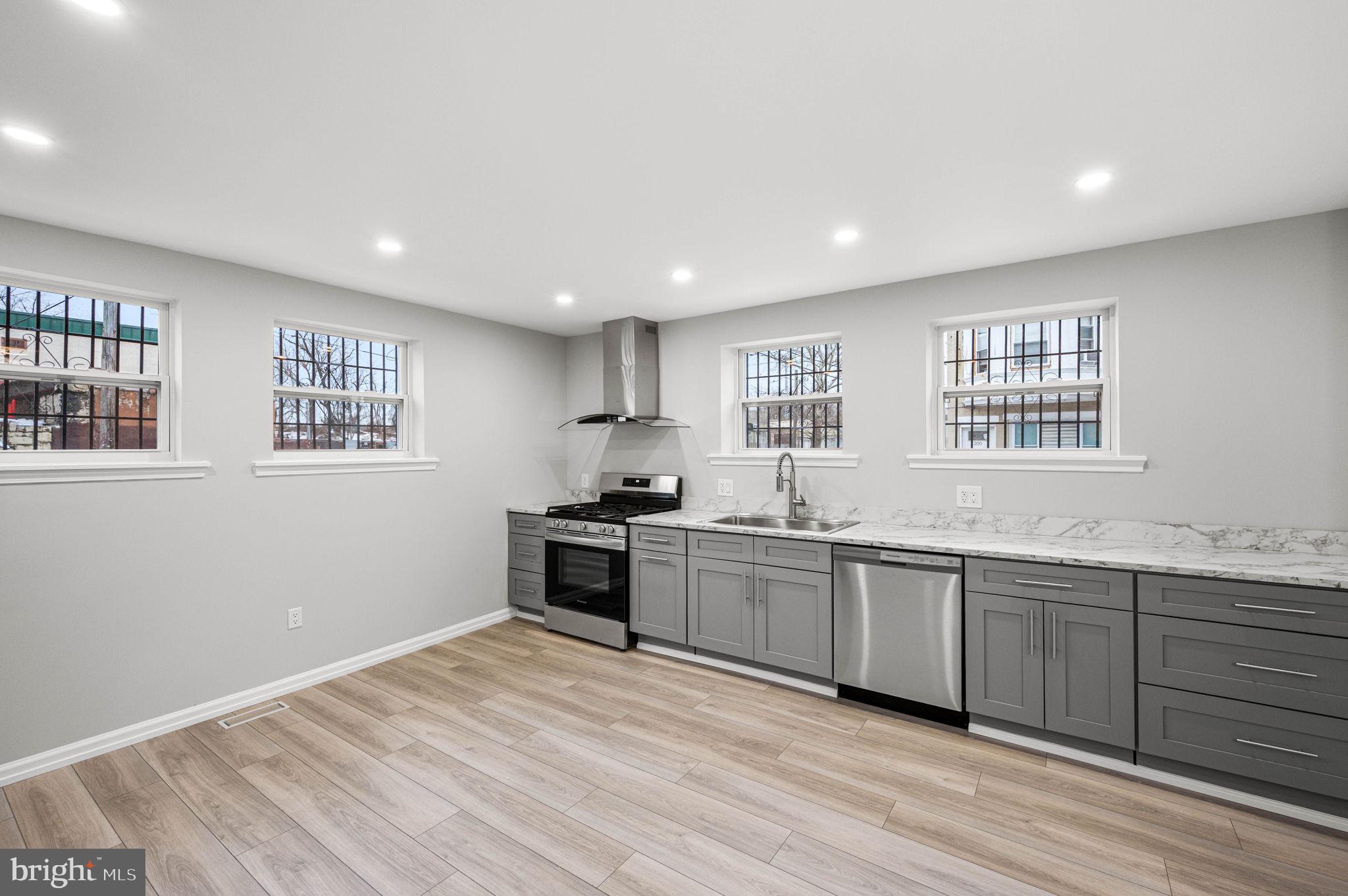 5150 North 2nd Street Philadelphia, PA 19120 - Photo 7 of 26