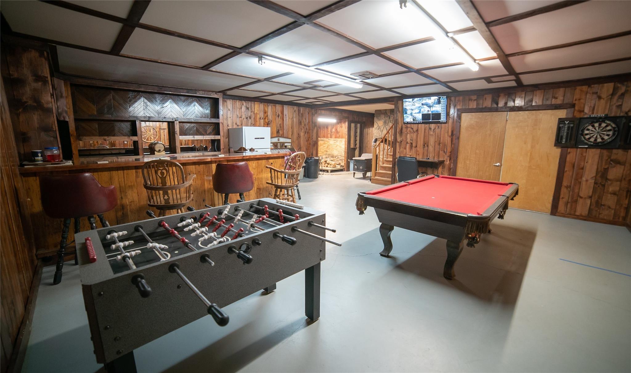 2525 Winkler Way Road Lenoir, NC 28645 - Photo 34 of 47 a patio with table and chairs