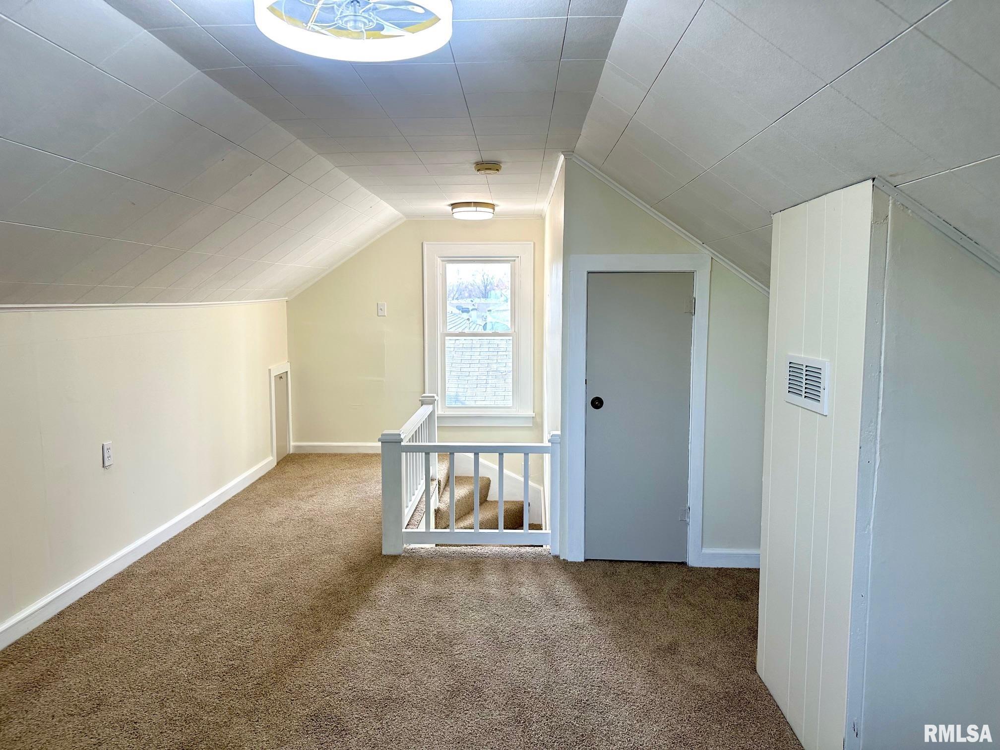 585 Cherry Street Jacksonville, IL 62650 - Photo 26 of 30