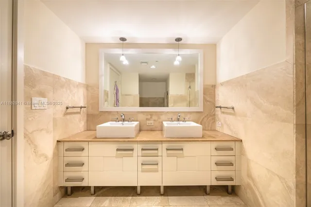 $990,000 | 3540 Main Highway, Unit 407, Coconut Grove, FL 33133