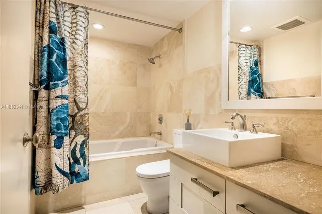 $990,000 | 3540 Main Highway, Unit 407, Coconut Grove, FL 33133