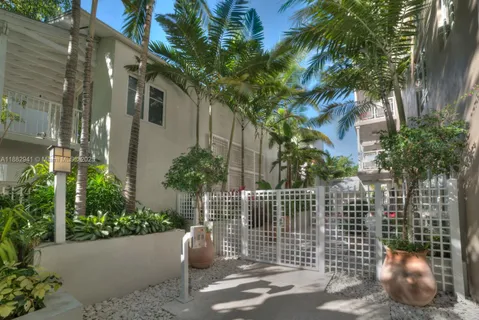 a view of outdoor space yard and patio