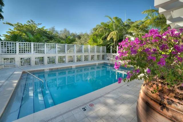 $990,000 | 3540 Main Highway, Unit 407, Coconut Grove, FL 33133