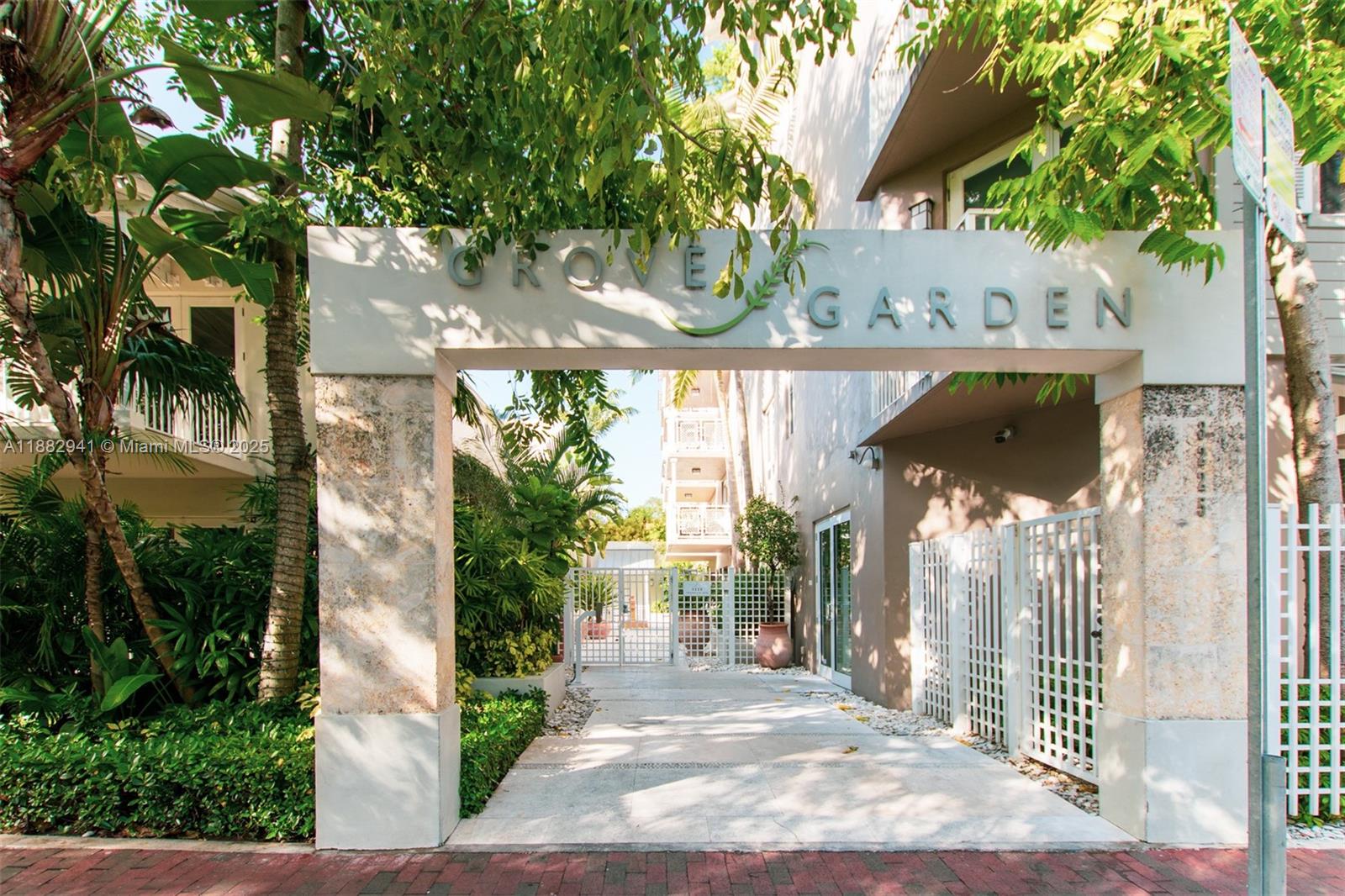 3540 Main Highway, Unit 407 Coconut Grove, FL 33133 - Photo 32 of 36