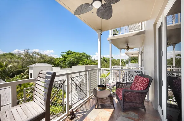 $899,000 | 3540 Main Highway, Unit 407, Coconut Grove, FL 33133