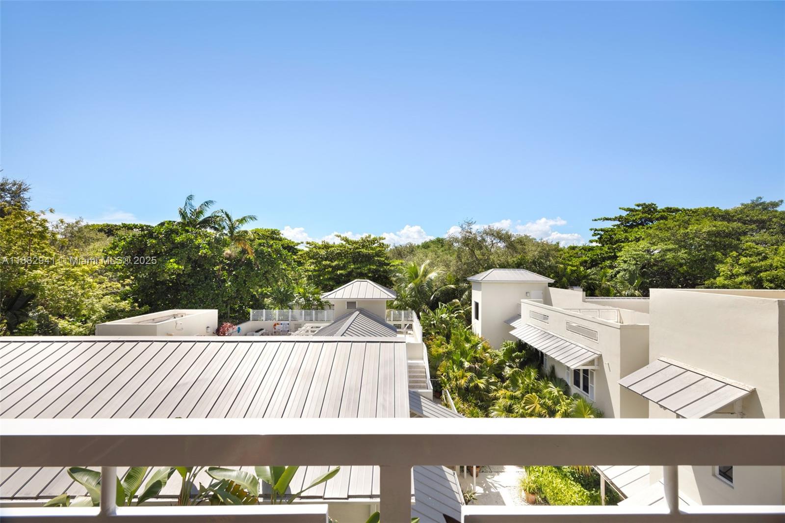 3540 Main Highway, Unit 407 Coconut Grove, FL 33133 - Photo 7 of 36