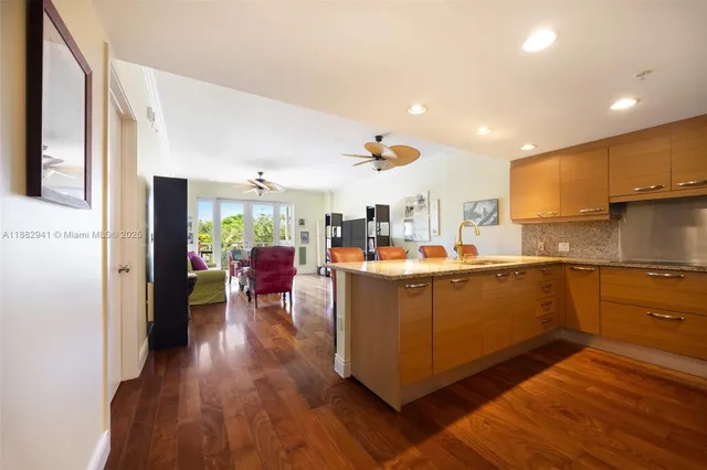 $990,000 | 3540 Main Highway, Unit 407, Coconut Grove, FL 33133