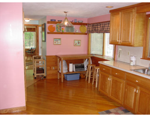 1 Spruce Road Medway, MA 02053 - Photo 5 of 11