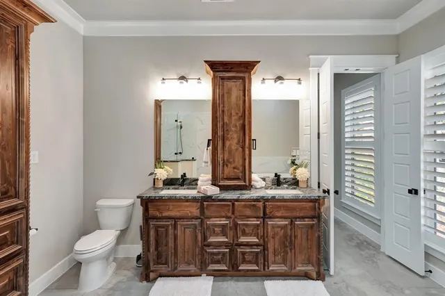 $729,900 | 514 West Spring Street, Weatherford, TX 76086