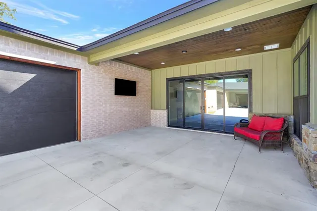 $729,900 | 514 West Spring Street, Weatherford, TX 76086