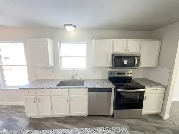 $325,000 | 10142 Sandcherry Lane, Indianapolis, IN 46236