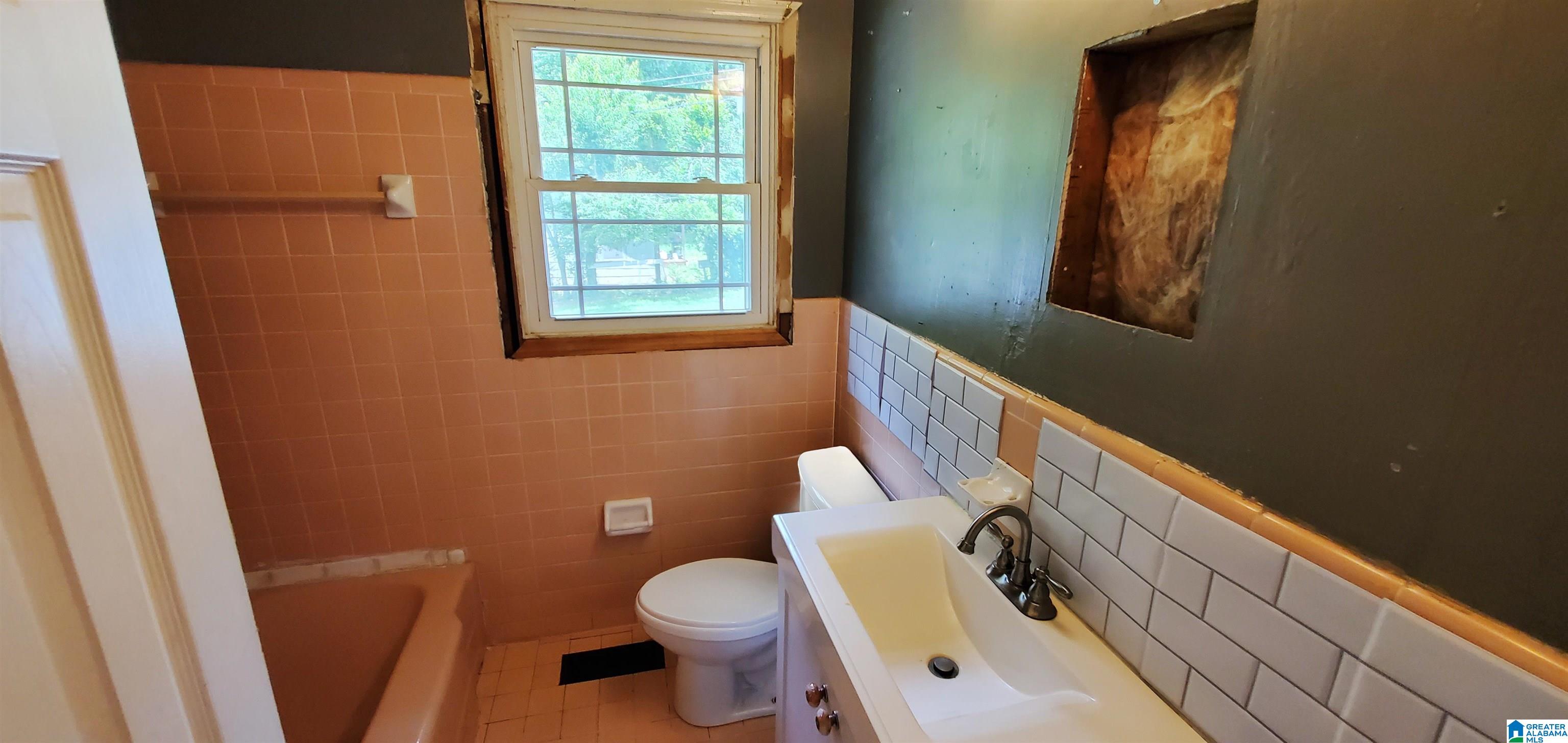1121 Cook Drive Sylacauga, AL 35150 - Photo 10 of 13