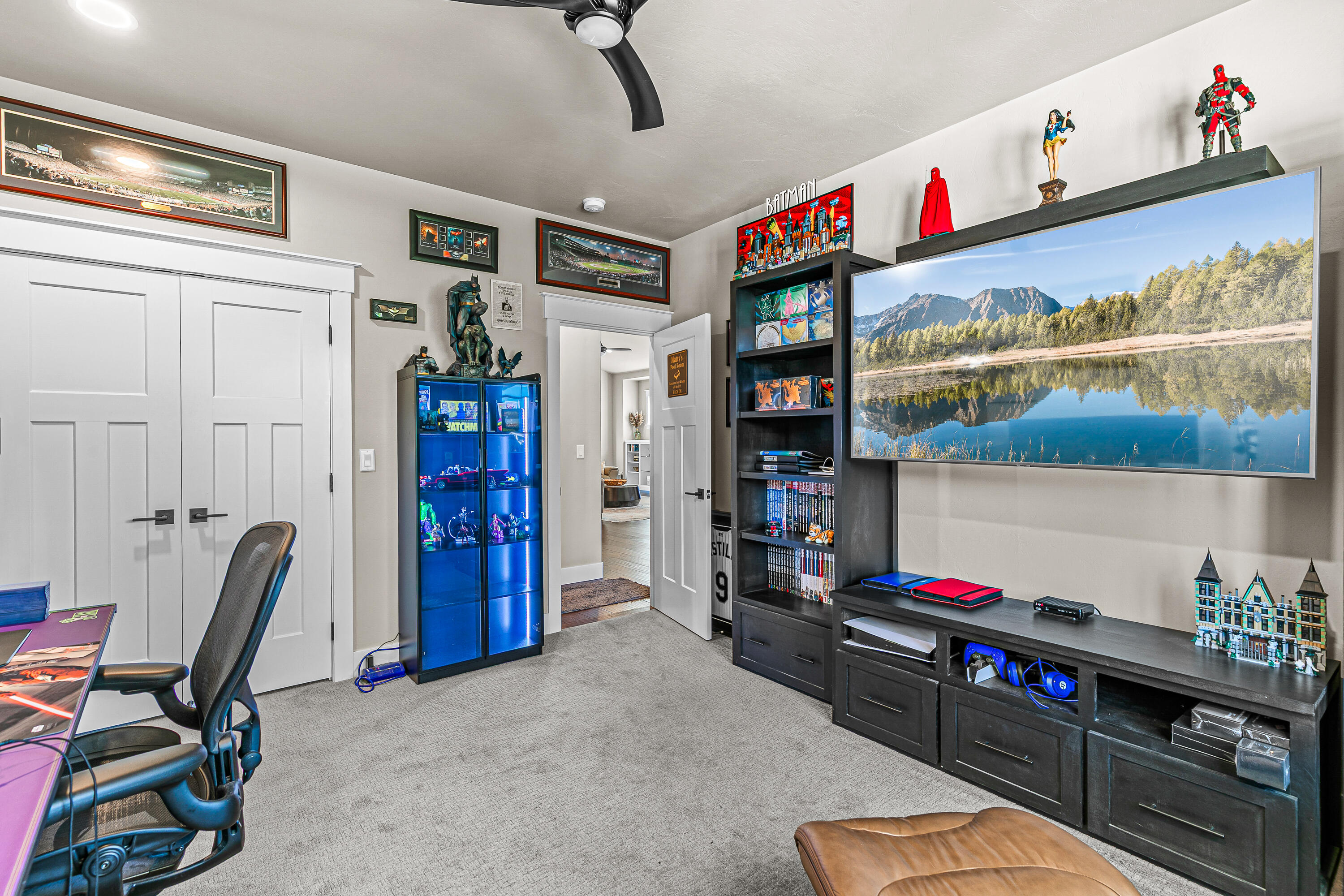 1741 River Run Street Central Point, OR 97502 - Photo 18 of 29 entry