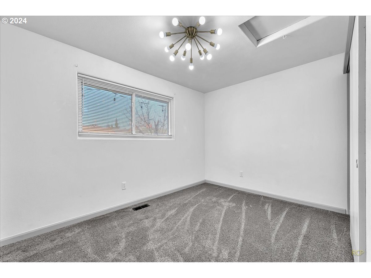 367 North Vernonia Road St. Helens, OR 97051 - Photo 13 of 27 Gallery Image 13
