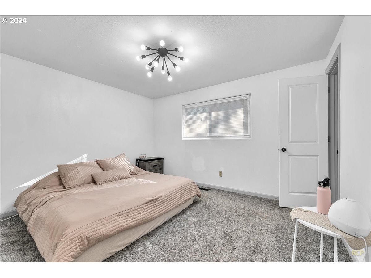 367 North Vernonia Road St. Helens, OR 97051 - Photo 10 of 27 Gallery Image 10