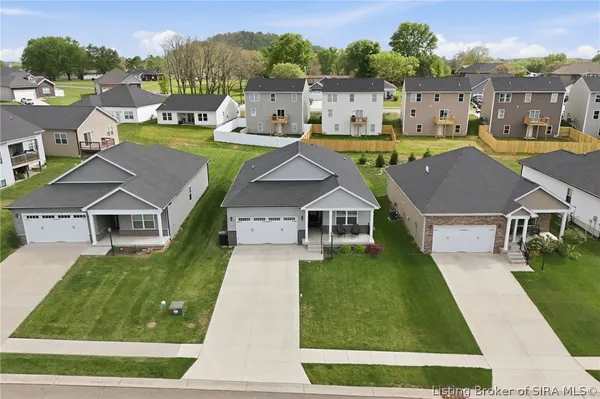 $324,000 | 1121 Poplar Trace Way, Corydon, IN 47112