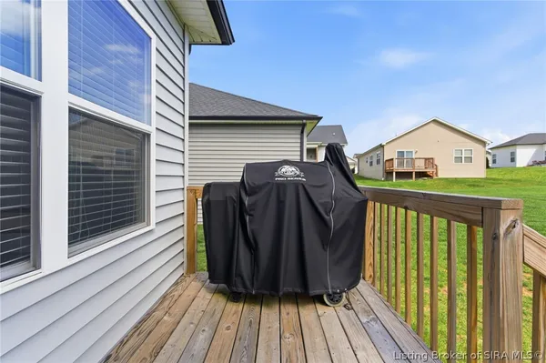 $324,000 | 1121 Poplar Trace Way, Corydon, IN 47112