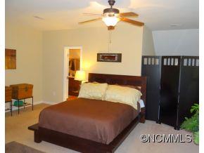 17 Creek Run Road Candler, NC 28715 - Photo 14 of 18 Gallery Image 14