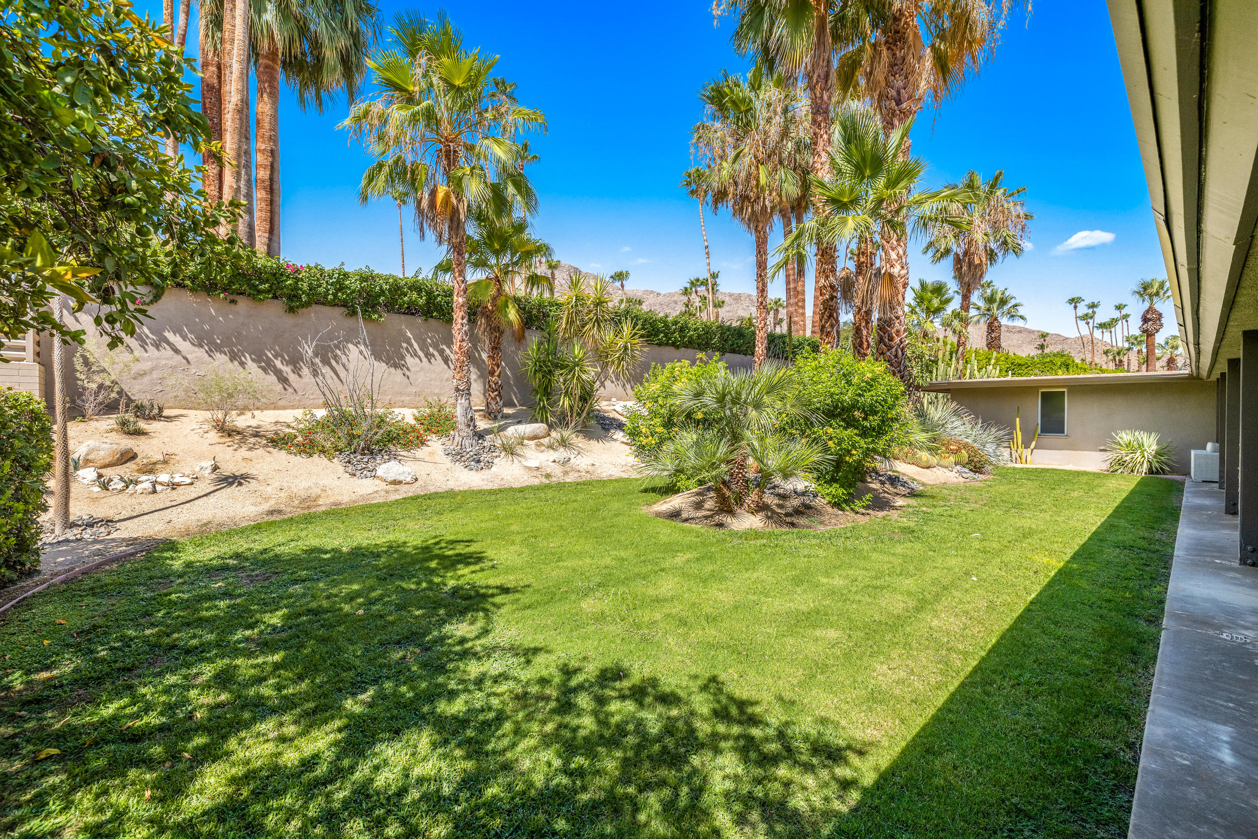 70411 Pecos Road Rancho Mirage, CA 92270 - Photo 41 of 44 a view of a lake with a big yard