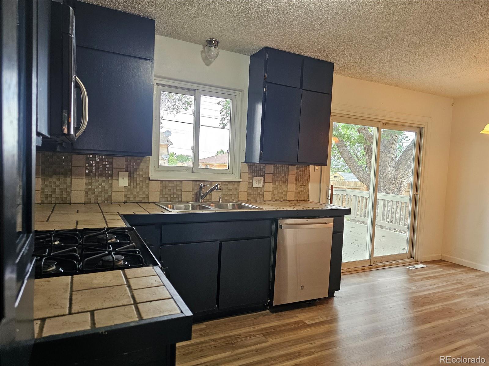 3407 West 4th Street Road Greeley, CO 80631 - Photo 8 of 20