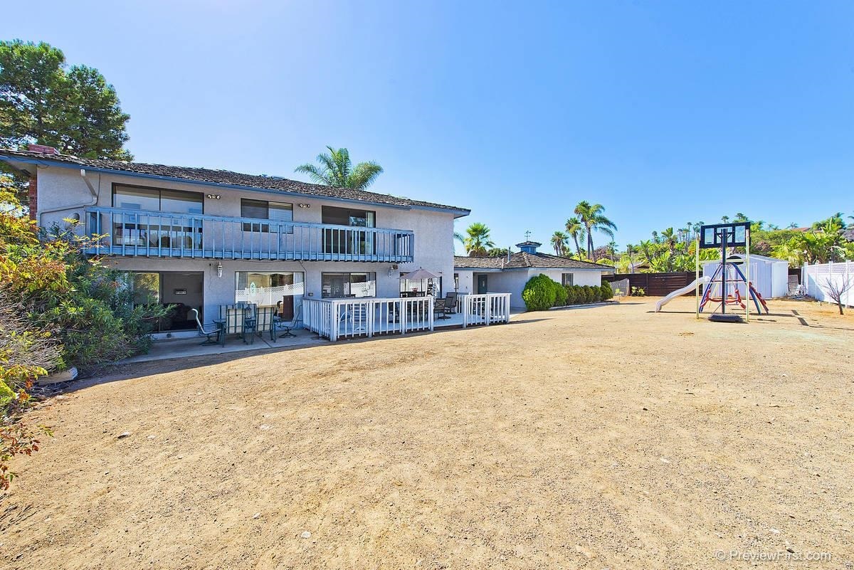 4328 Grace Road Bonita, CA 91902 - Photo 3 of 25 Gallery Image 3