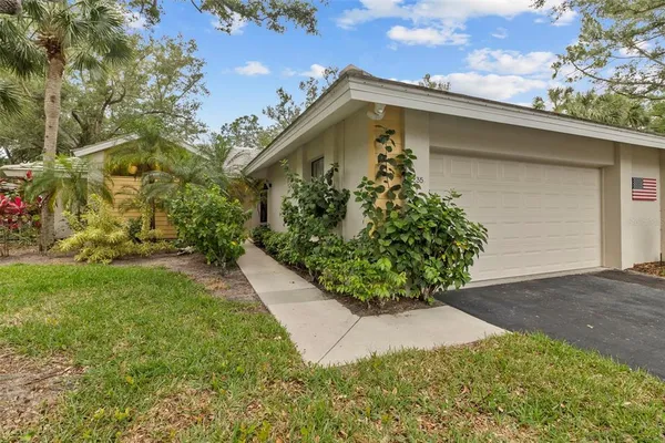 $3,200 | 235 Southampton Lane, Unit 276, Venice, FL 34293