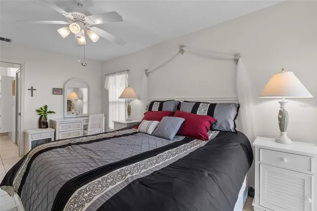 $3,200 | 235 Southampton Lane, Unit 276, Venice, FL 34293