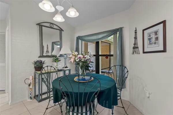 $3,200 | 235 Southampton Lane, Unit 276, Venice, FL 34293